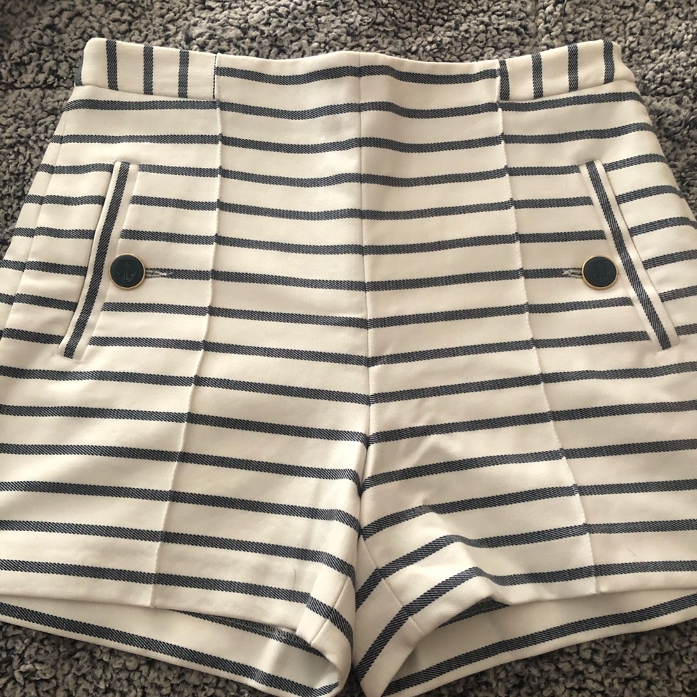 Zara Basic shorts